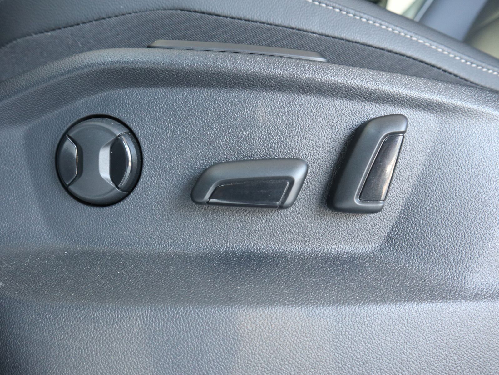 Volkswagen Tiguan - Bild 12