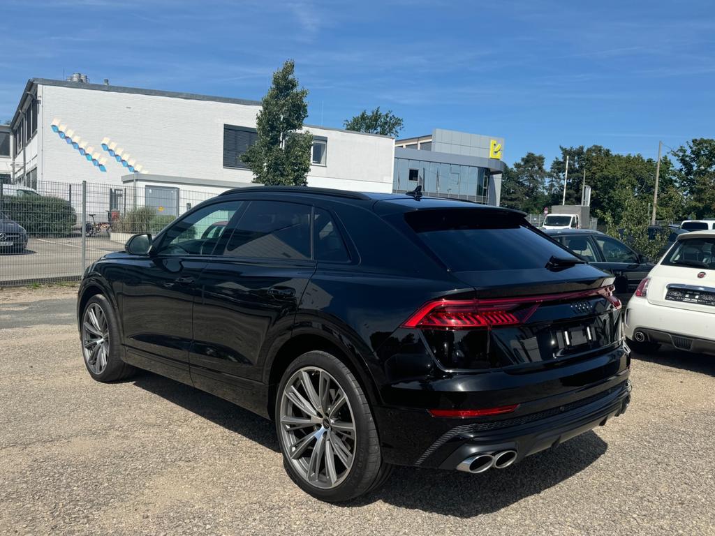 Audi SQ8