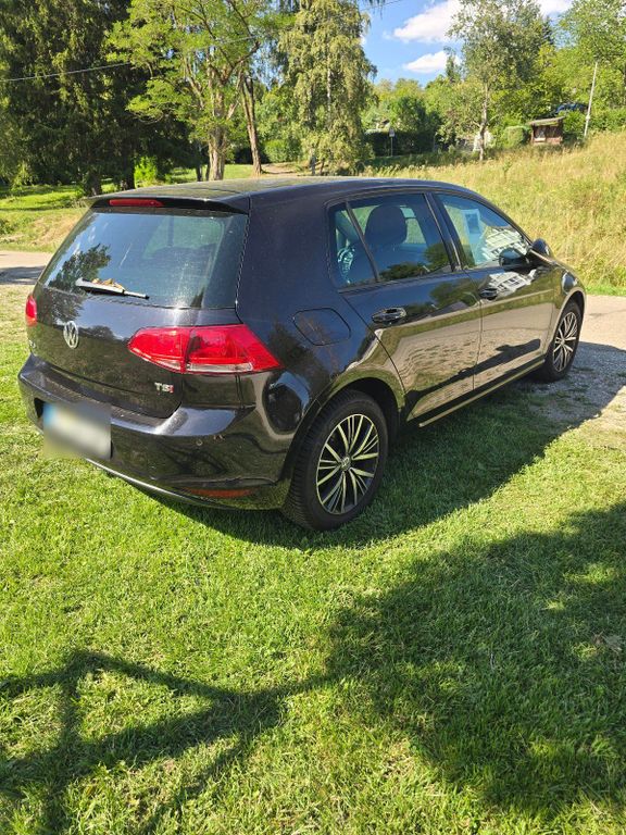 Image of Volkswagen Golf