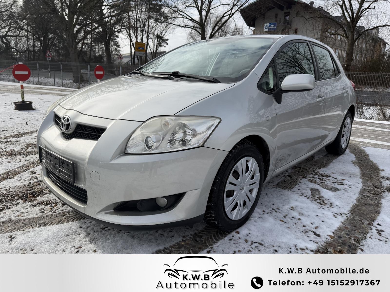 Toyota Auris 1,6 TÜV/TEMPOMAT/KLIMAAUTOMATIK/