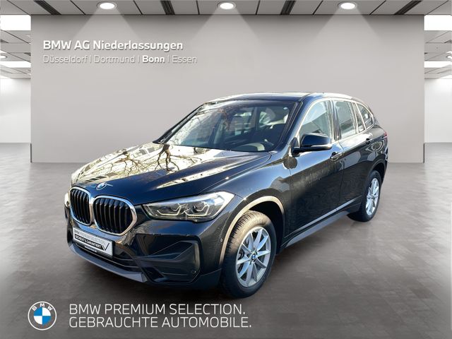 BMW X1 sDrive18i Navi Parkassist Pano.Dach LED