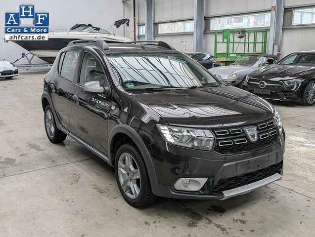 Dacia Sandero 90 TCe Essential CLIMATR. R-KAM  NAVI