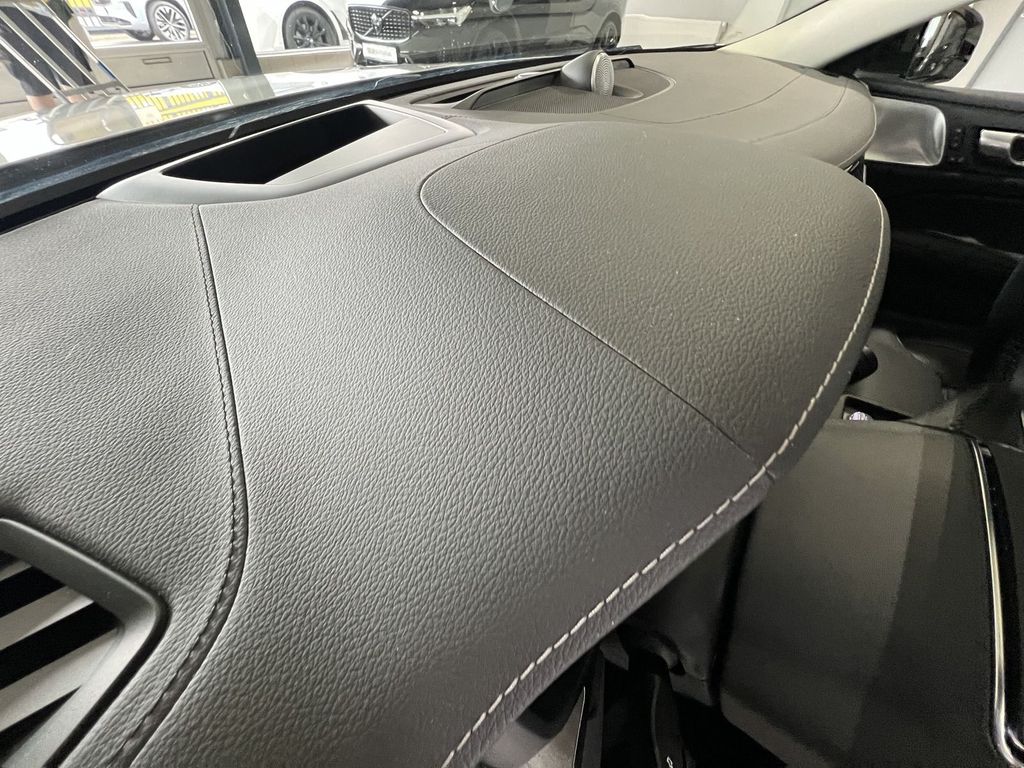 Volvo S60 T8 Ultimate Dark Recharge AWD B&W Massage