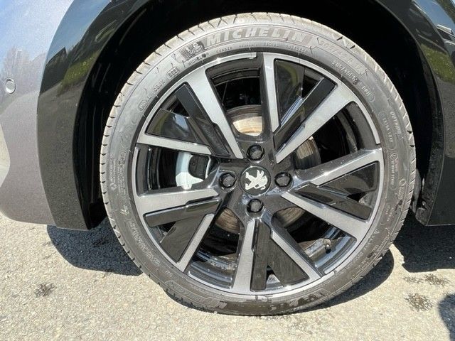 Fahrzeugabbildung Peugeot 208 GT BLUE HDI 100