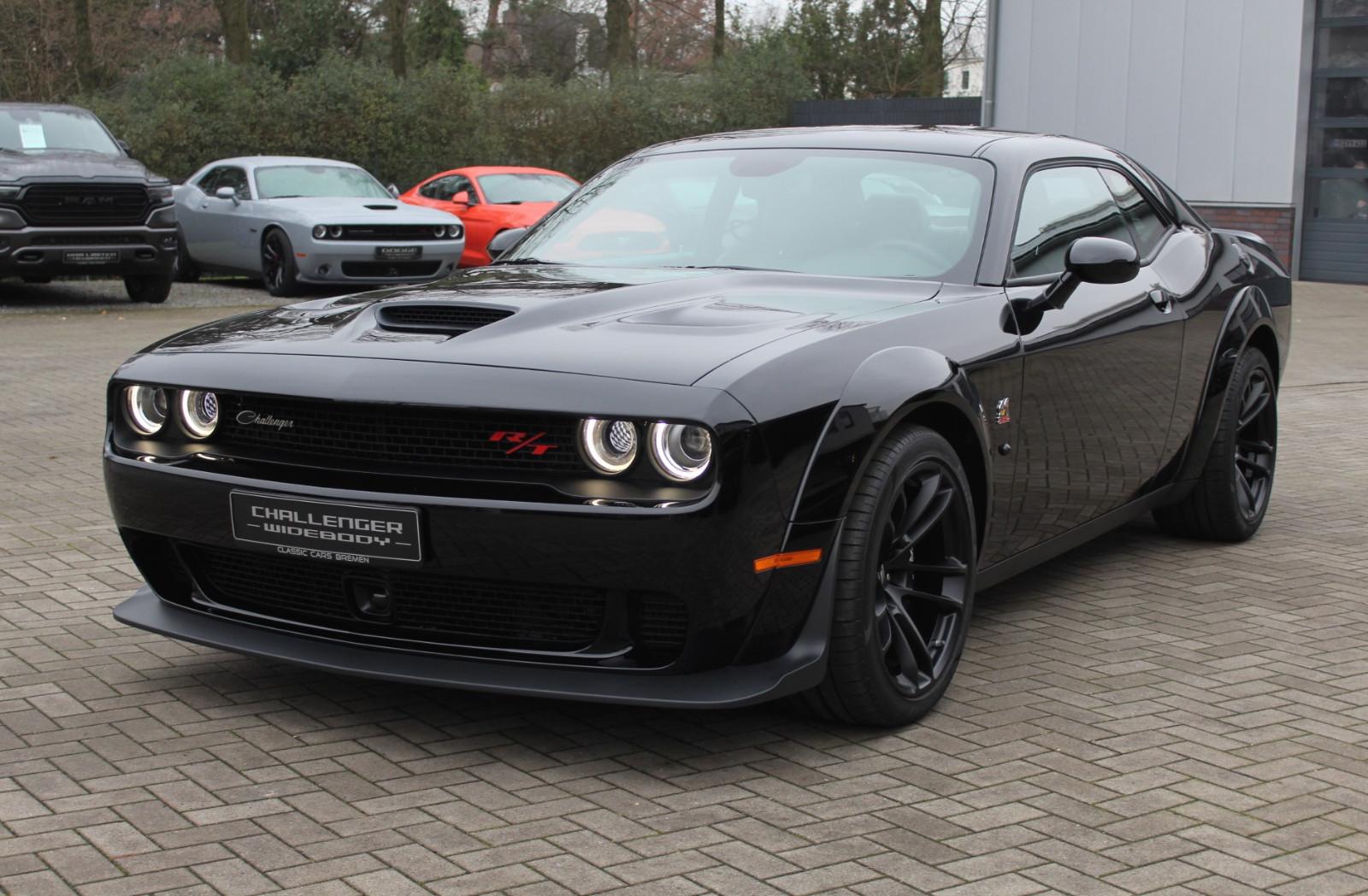 Dodge CHALLENGER 6,4L. ScatPack Widebody - LAST CALL