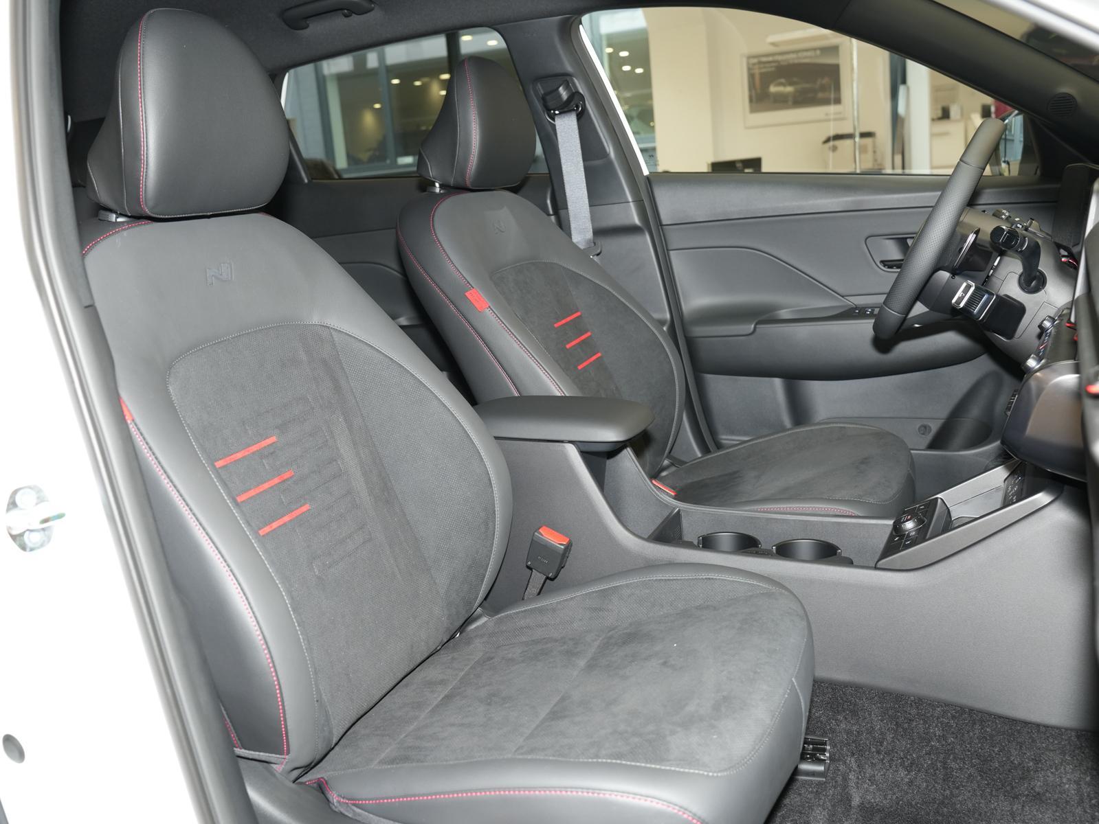 Hyundai Kona 1.6 TGDI DCT N Line X Alcantara BOSE 360°, миниатюра 3