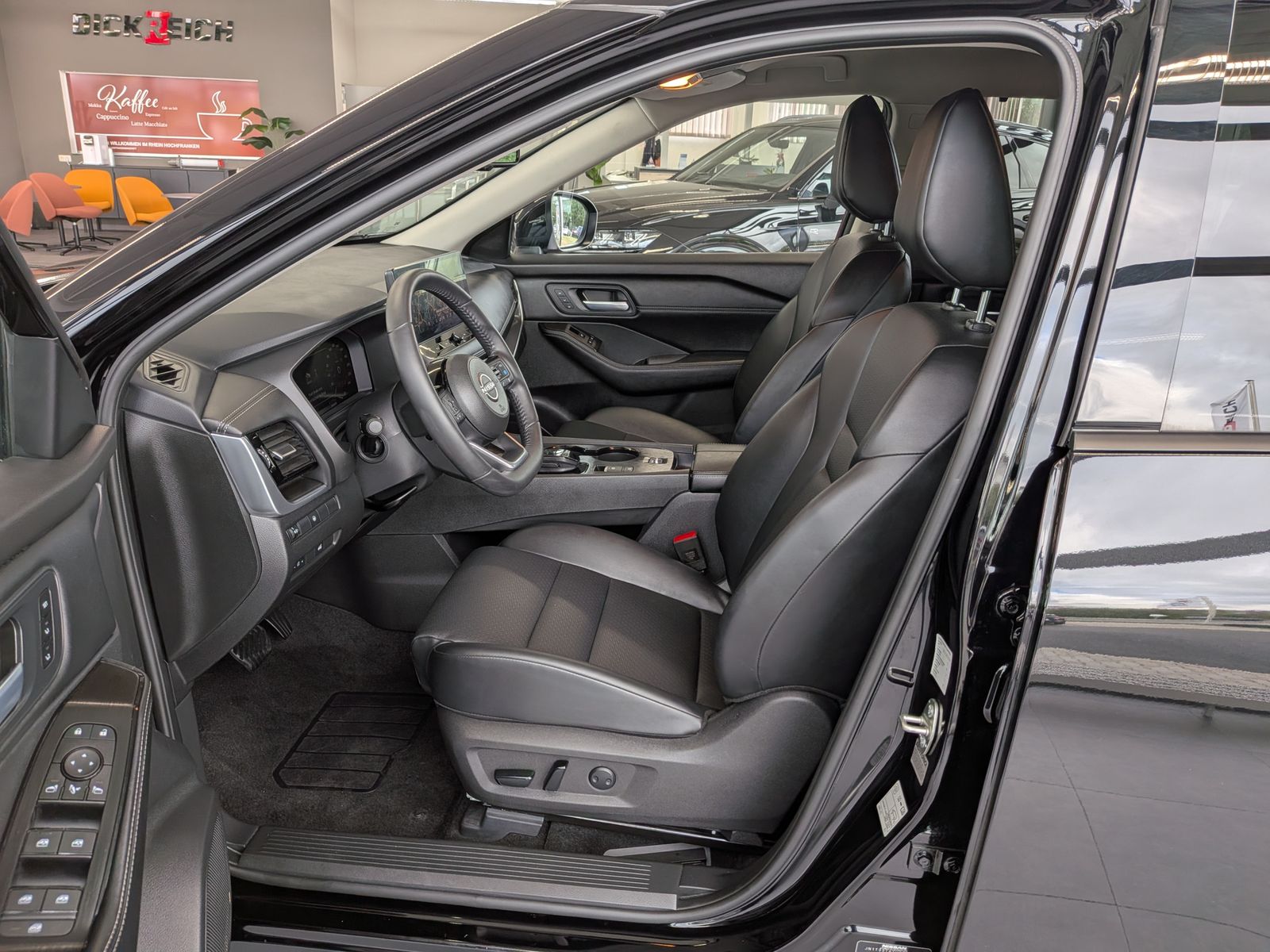 Fahrzeugabbildung Nissan X-Trail 1.5 e-Power N-Connecta ACC 360 Navi 12"