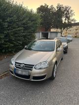 Volkswagen GOLF 5  1.9 motor  BLUEMOTION - Volkswagen Golf Motor mit Diesel-Antrieb