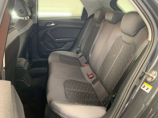 A1 Sportback 25 TFSI ADVANCED +MMI NAVI+VCP+PDC+