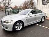 BMW 5 Limousine 520d*PDC*SD*Soft-Close*Keyless go* - BMW 520: Limousine, 520d