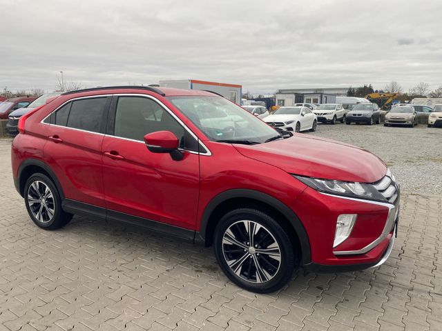 Mitsubishi Eclipse Cross Spirit 2WD/R-Kamera