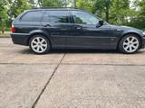 BMW 330xi touring - - BMW 330: Kombi, 330xi