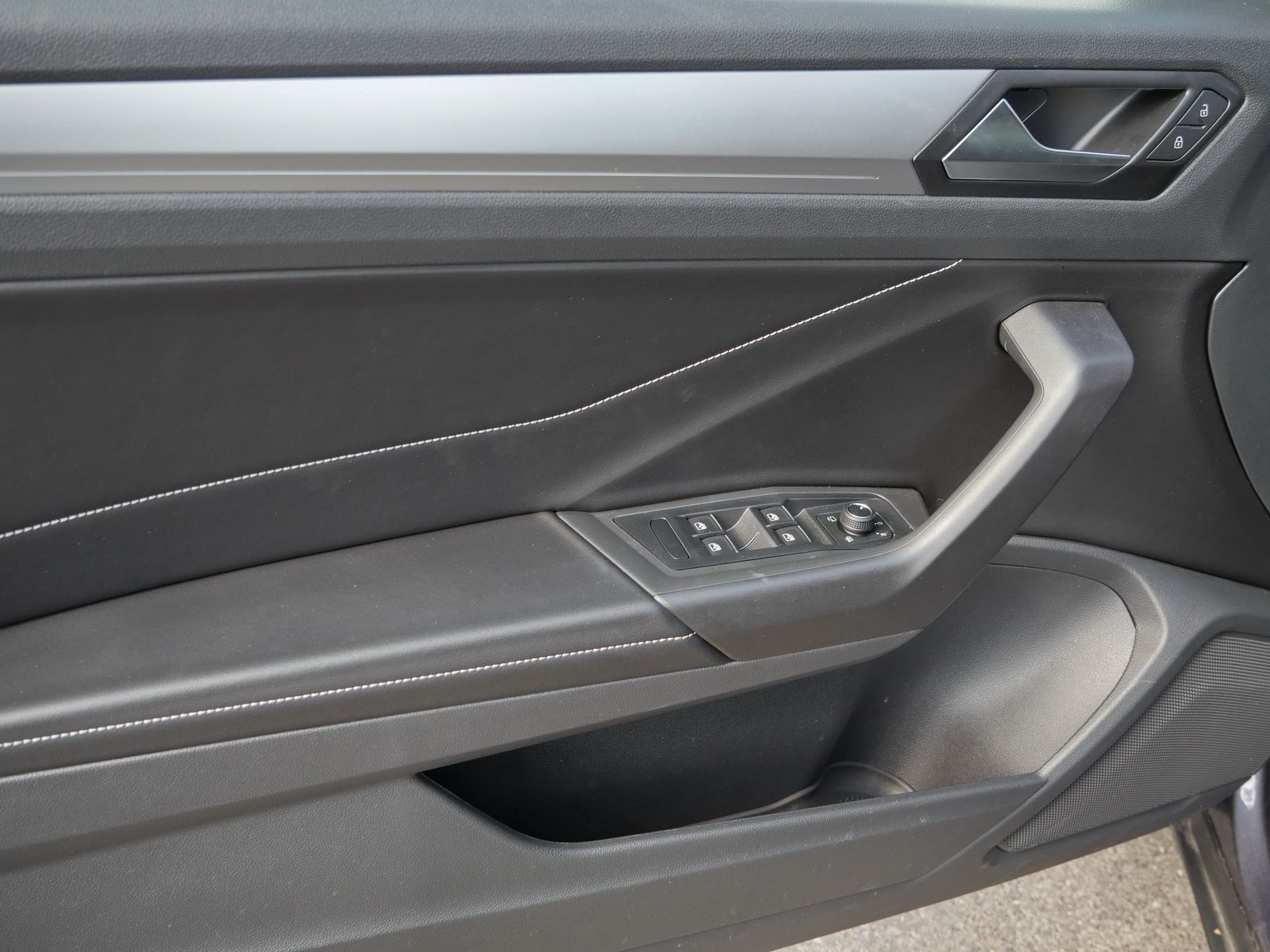 Volkswagen T-Roc - Bild 21