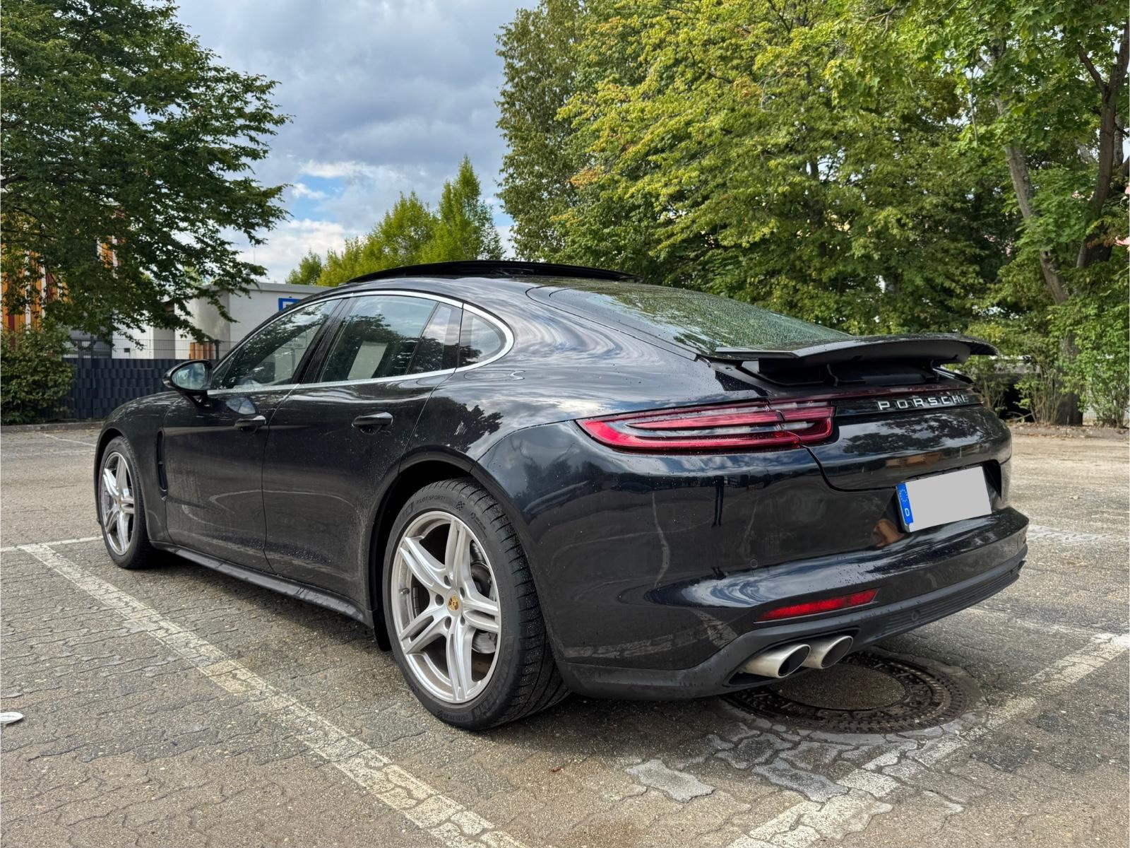 Porsche Panamera 4S Diesel 422PS V8 SAUBER LED PANORAMA