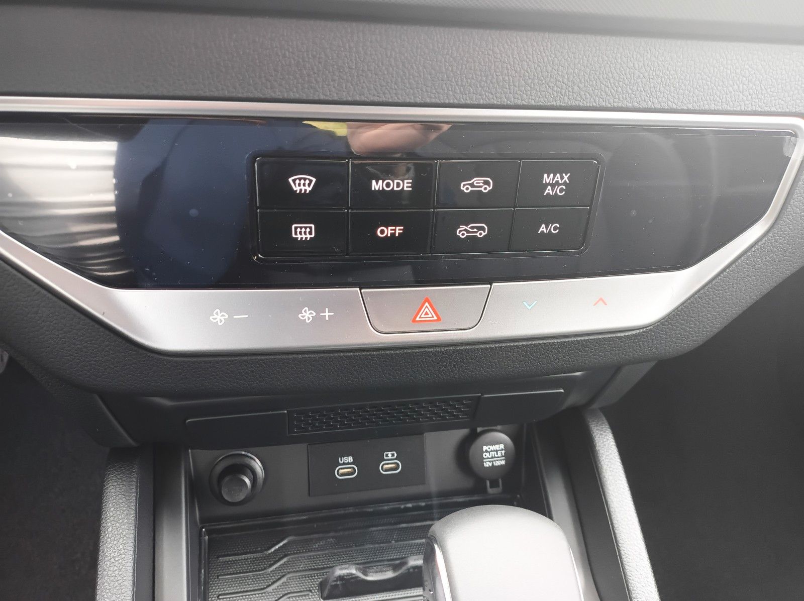 Fahrzeugabbildung KGM MUSSO GRAND CORE+ALLRAD+17ZOLL+AUTOMATIK+R.KAMER