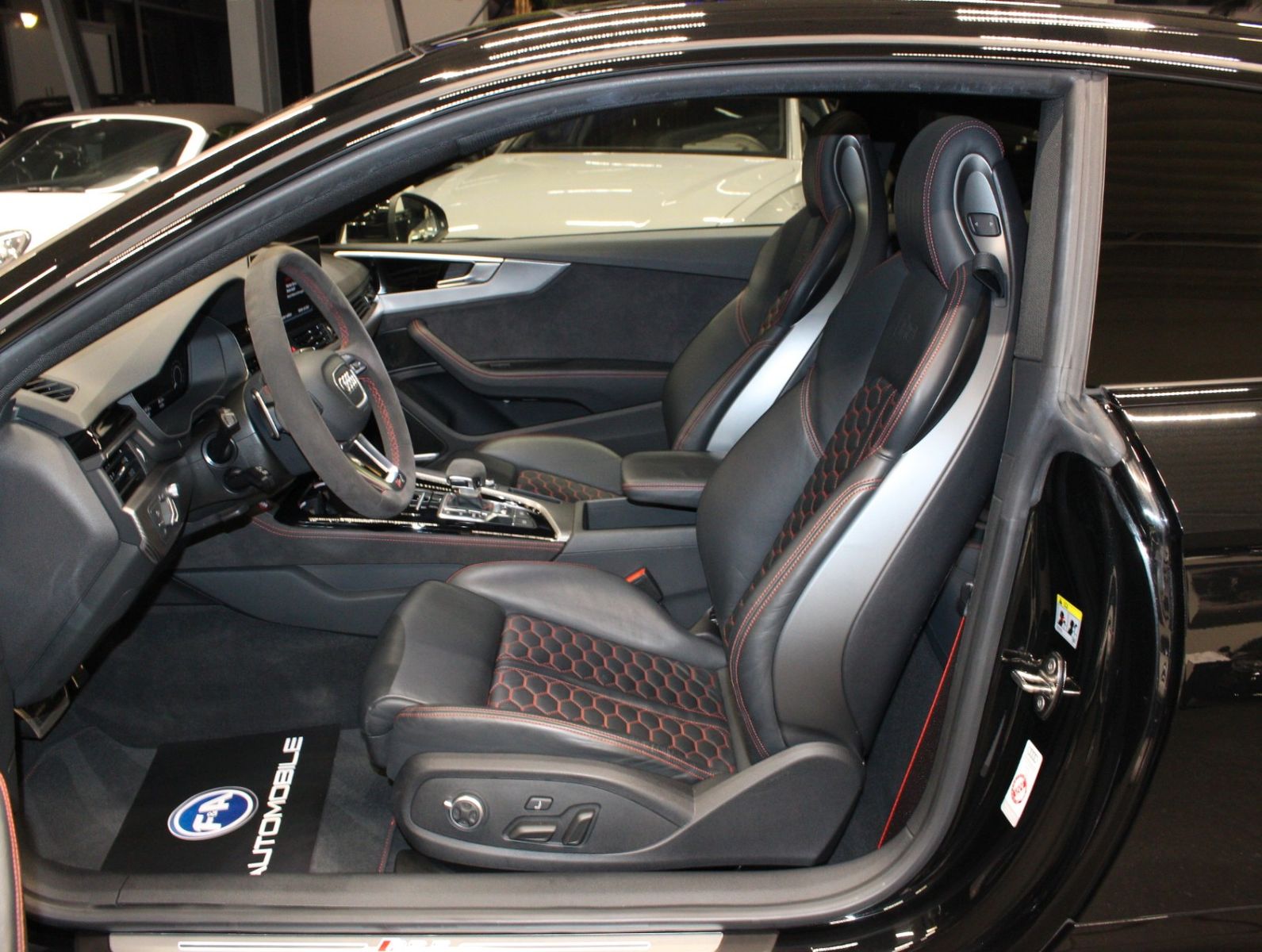 Fahrzeugabbildung Audi RS5 Coupe Quattro*Laser LED*Pano*HUD*VOLL