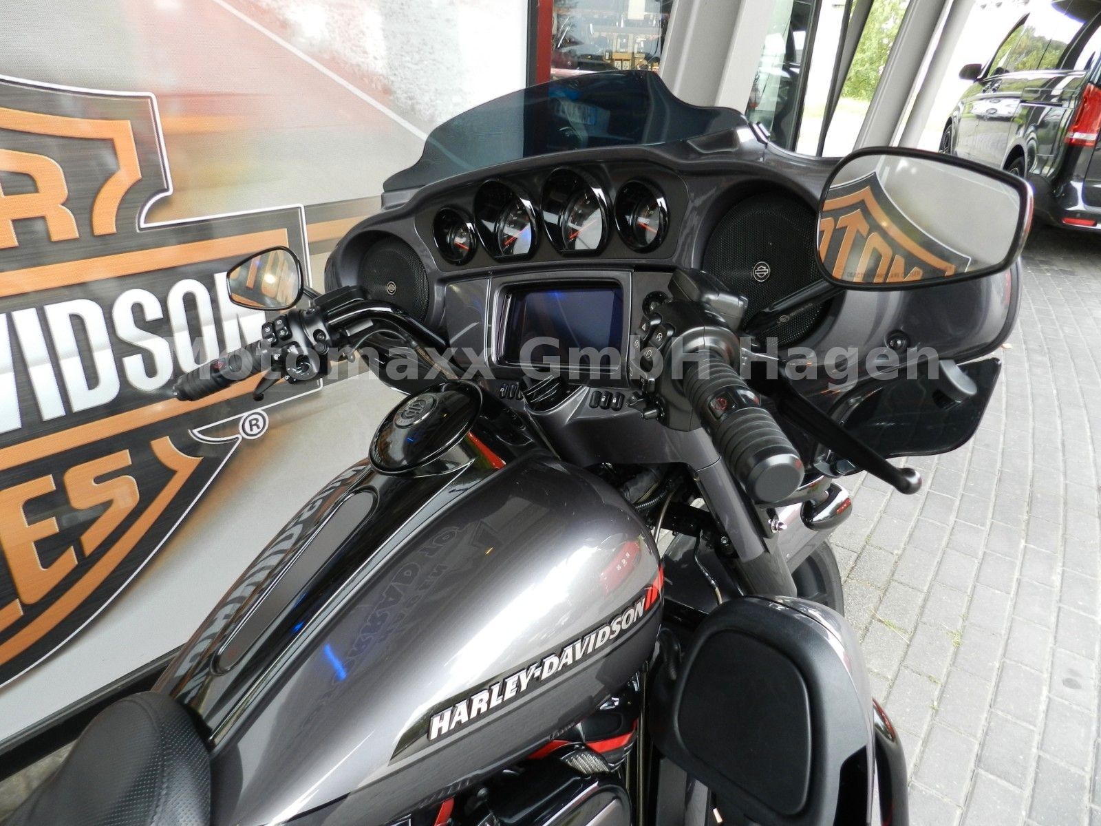 Fahrzeugabbildung Harley-Davidson CVO Ultra Limited Screamin Eagle 117cui JEKILL
