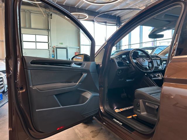 Volkswagen Touran Highline BMTStart-Stopp*Klima*AppConnect
