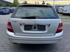 Fahrzeugabbildung Mercedes-Benz C 180 C 180 T CGI Scheckheft PDC Navi