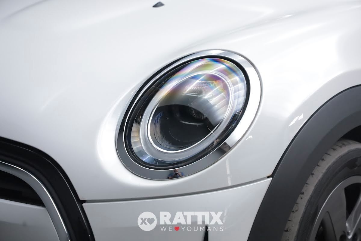 MINI Cooper 1.5 136CV Classic auto 5p imagem 3