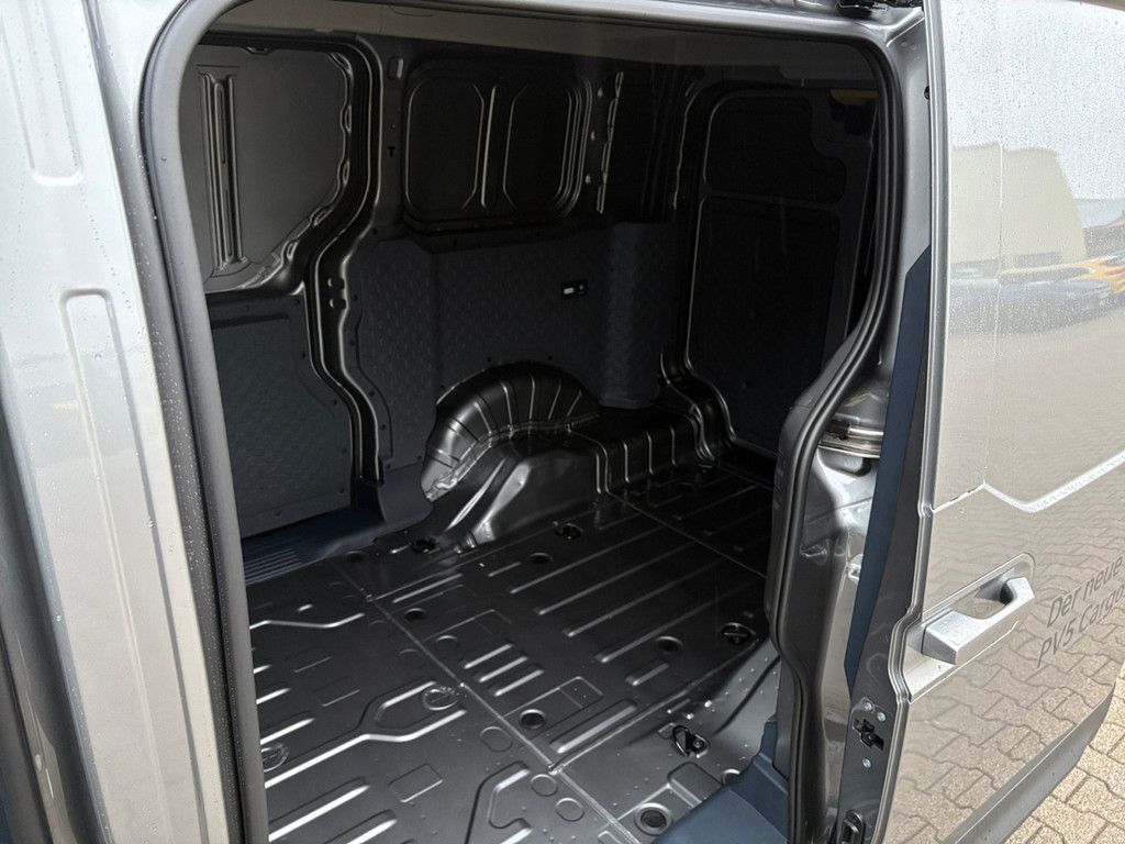 Fahrzeugabbildung Kia PV5 CARGO L2H1 4T ELITE 71.2 W ALLWETTER WÄRMEP