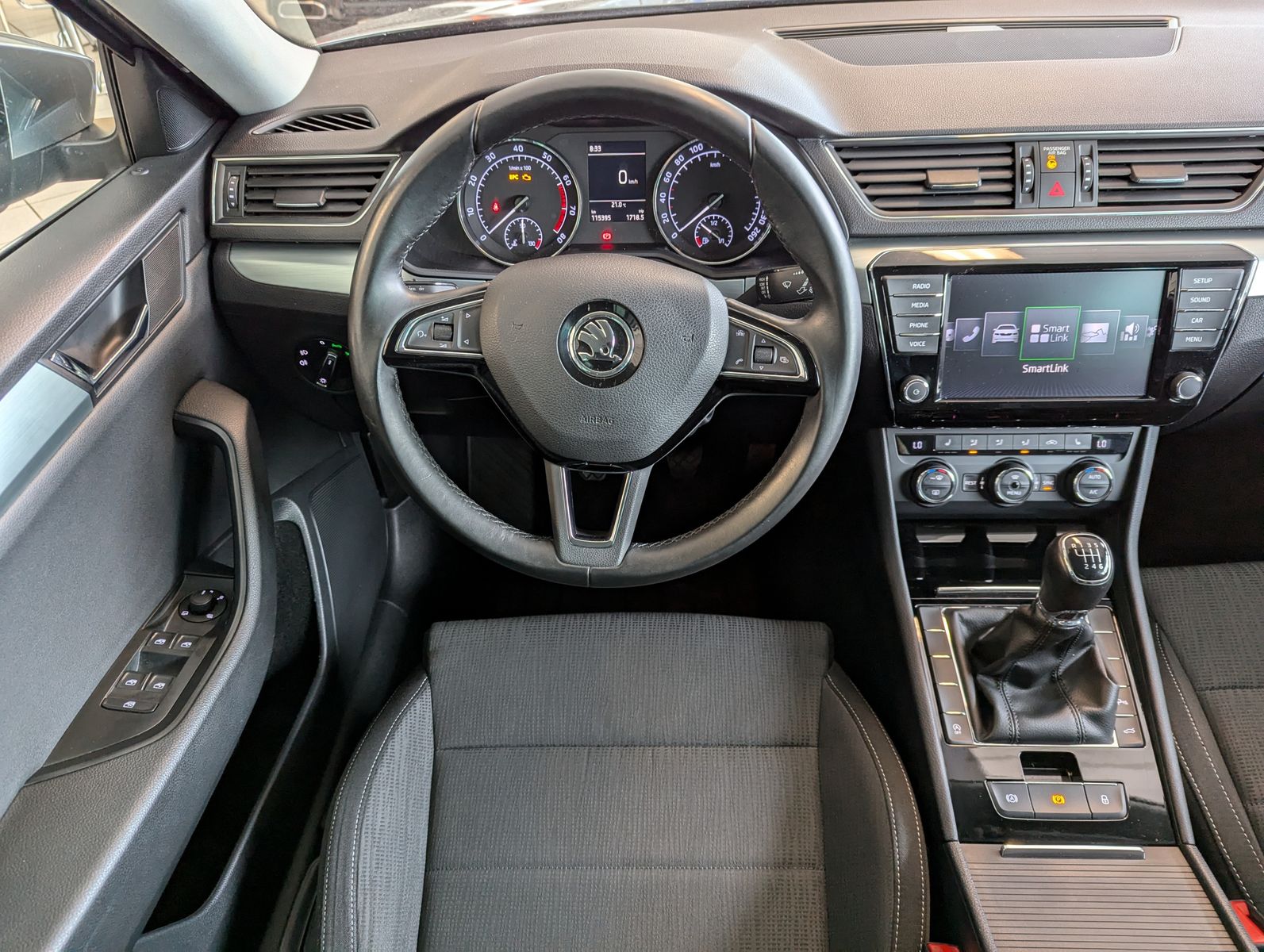 SKODA Superb 1.8 TSI Ambition Bi-Xen SHZ Tempomat AHK - Image 19