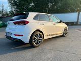 Hyundai i30 1.0 T-GDI Connect & Go Connect & Go - Hyundai i30 Connect&Go