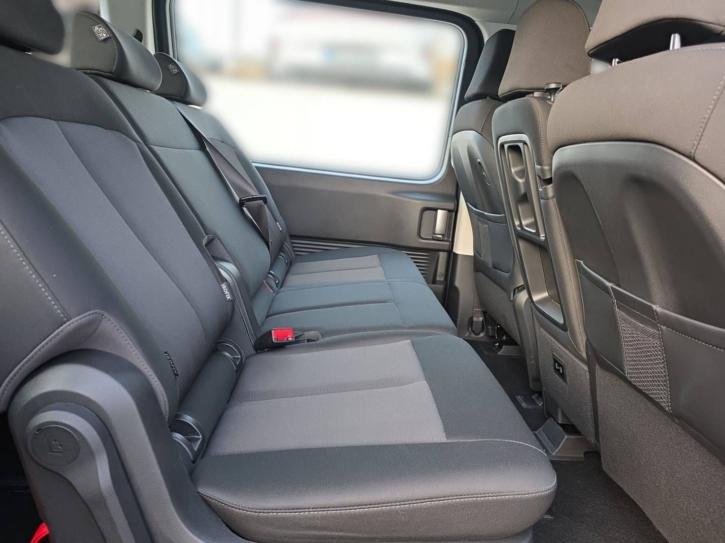 Hyundai Staria – Bild 13