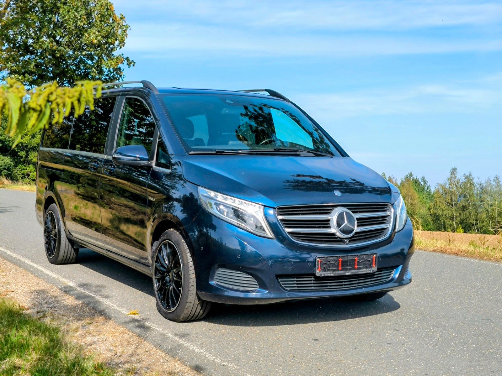 Mercedes-Benz V 250 Exclusive Sthz AHK Sitzbel. Distronic