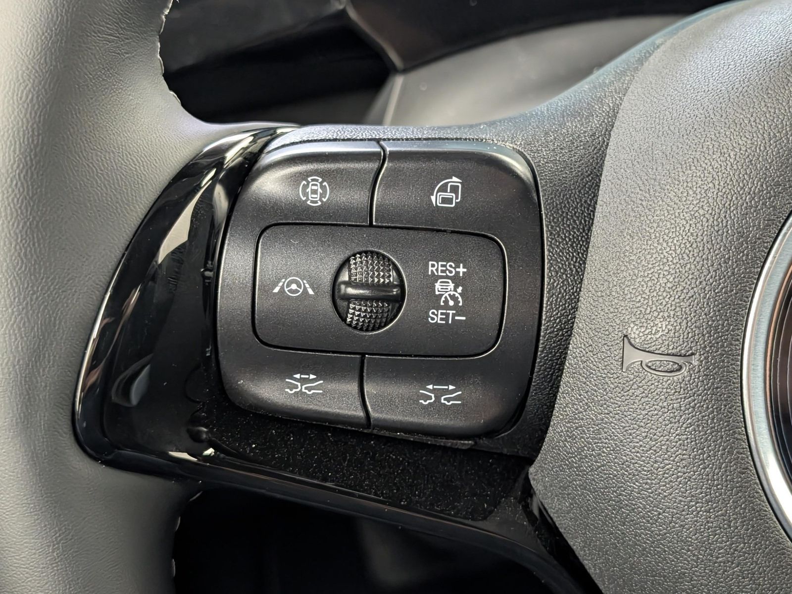 BYD DOLPHIN Dolphin Comfort LED Navi ACC Keyless – Bild 35
