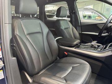 Audi Q7 - 10