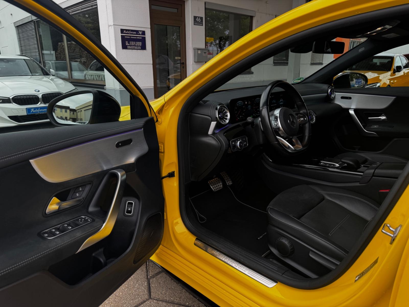 Mercedes-Benz A 250 e AMG YELLOW EDITION/WIDESCREEN/NIGHT/CAM