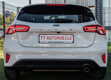 Fahrzeugabbildung Ford Focus Titanium 1.0 EcoBoost |PARKPILOT|NAVI|B&O