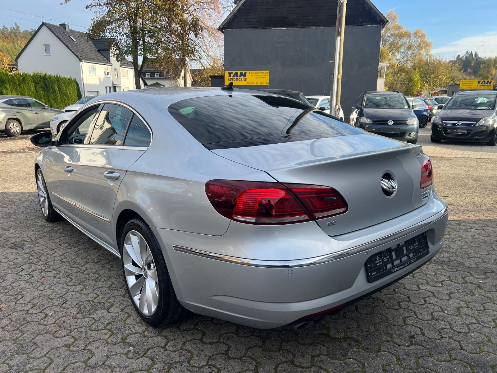 Fahrzeugabbildung Volkswagen Passat CC 2.0 TDI *KEYLESS*LED*KAMERA*NAVI*