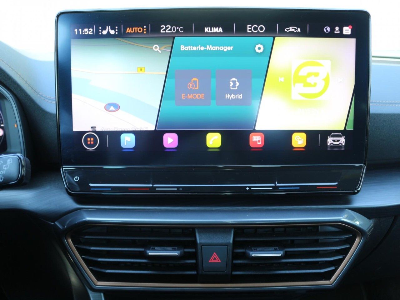 Fahrzeugabbildung CUPRA Formentor VZ e-Hybrid *Schwarz Matt foliert*