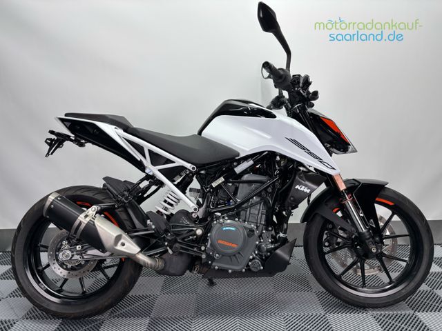 KTM Duke 390 | aus 1.Hand | nur 1.667 km gelaufen