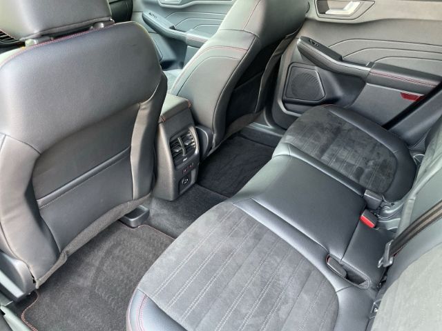 Fahrzeugabbildung Ford Kuga 2.5 Duratec Hybrid FHEV, ST-Line X AWD AHK