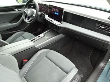 Fotografie 15 des VW Passat Variant 1.5 eTSI Business*Navi*AHK*LED*SH