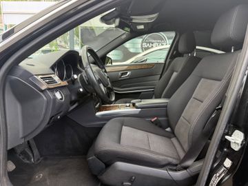 Mercedes E 220 - 7