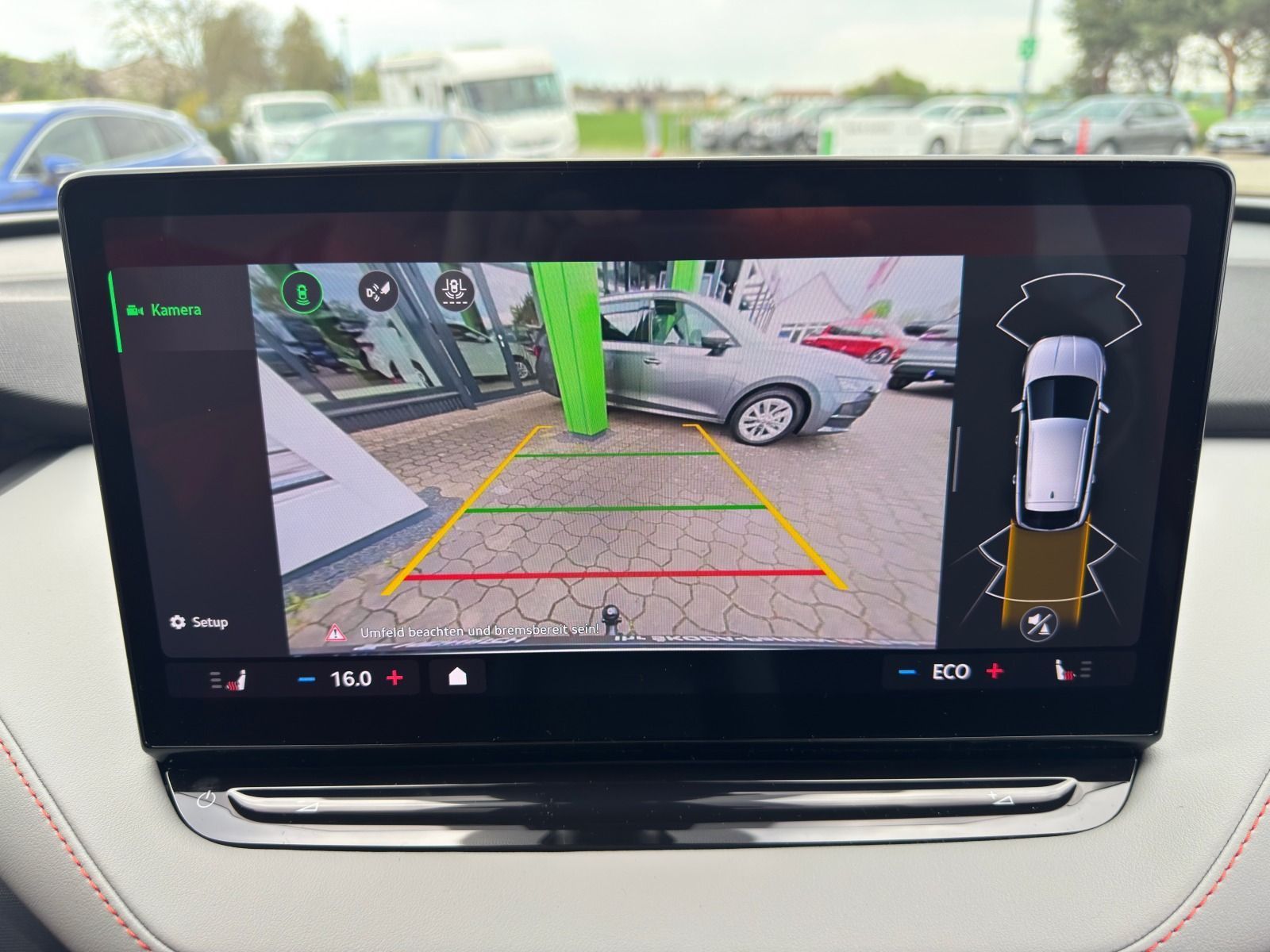 Fahrzeugabbildung SKODA Elroq 60 Lodge 204PS*AHK*RFK*20Zoll*Wärmepumpe