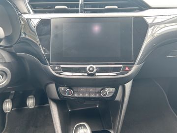 Fotografie 12 des Opel Corsa Elegance 1.2 Carplay M+S Sitzh. Beh. Lenkr