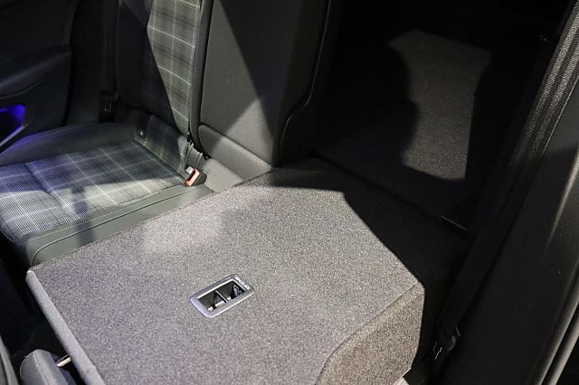 Golf GTD 2.0l TDI 200PS DSG KAMERA PANORAMA LED 