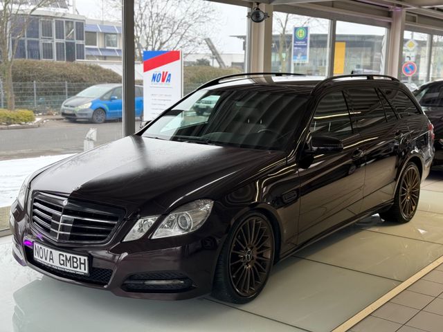 Mercedes-Benz E 300 CDI T AMG*19ZOLL*LEDER*NAVI*ILS*MEMORY*TOP