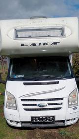 Ford Laika X695 - Benzin