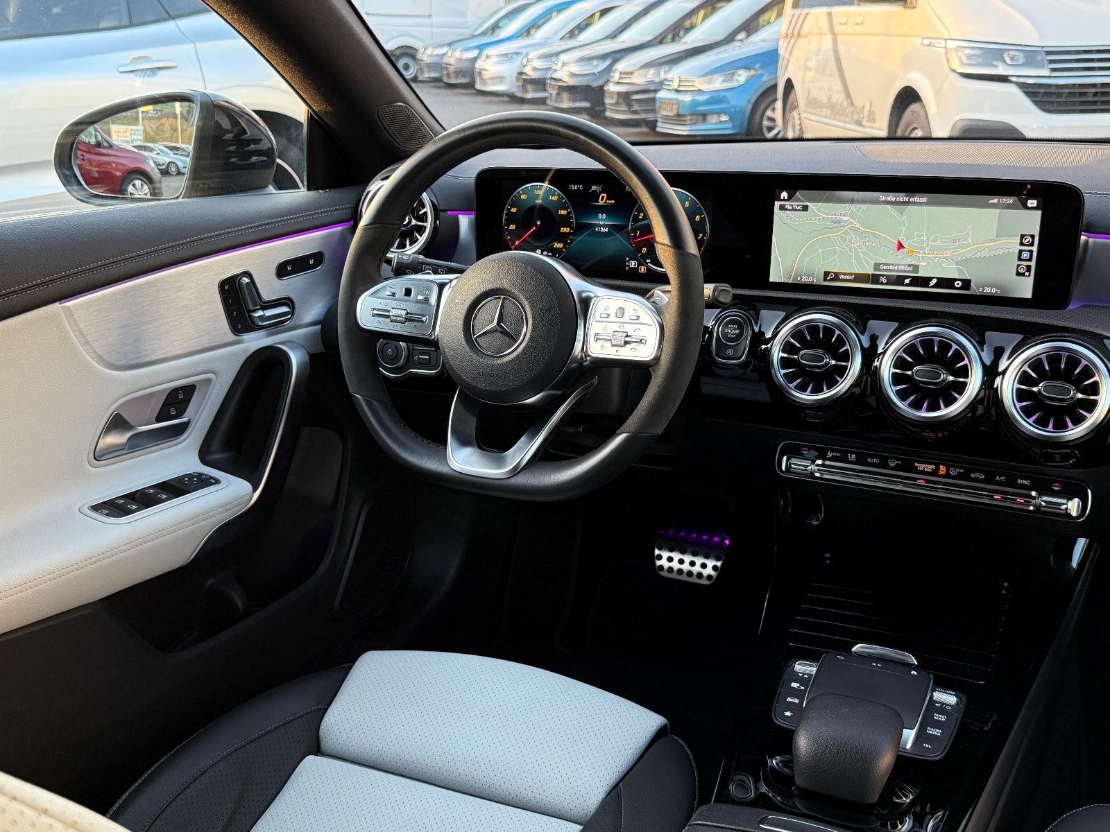 Fahrzeugabbildung Mercedes-Benz CLA 250 SB AMG-Line ACC Leder LED Memory Kamera