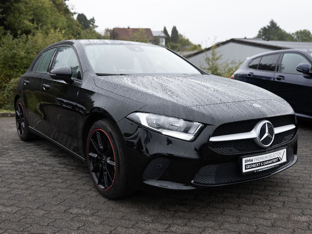 Mercedes-Benz A 200d NAVI PARKTRONIC SITZHEIZUNG KLIMA foto 5