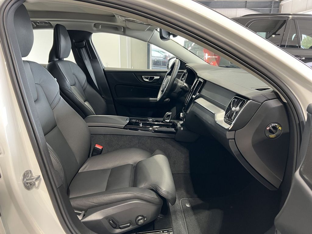 Volvo S60 T8 Ultimate Dark Recharge AWD 360° HeadUp