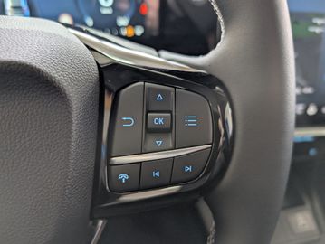 Ford Puma Titanium NEUES MODELL