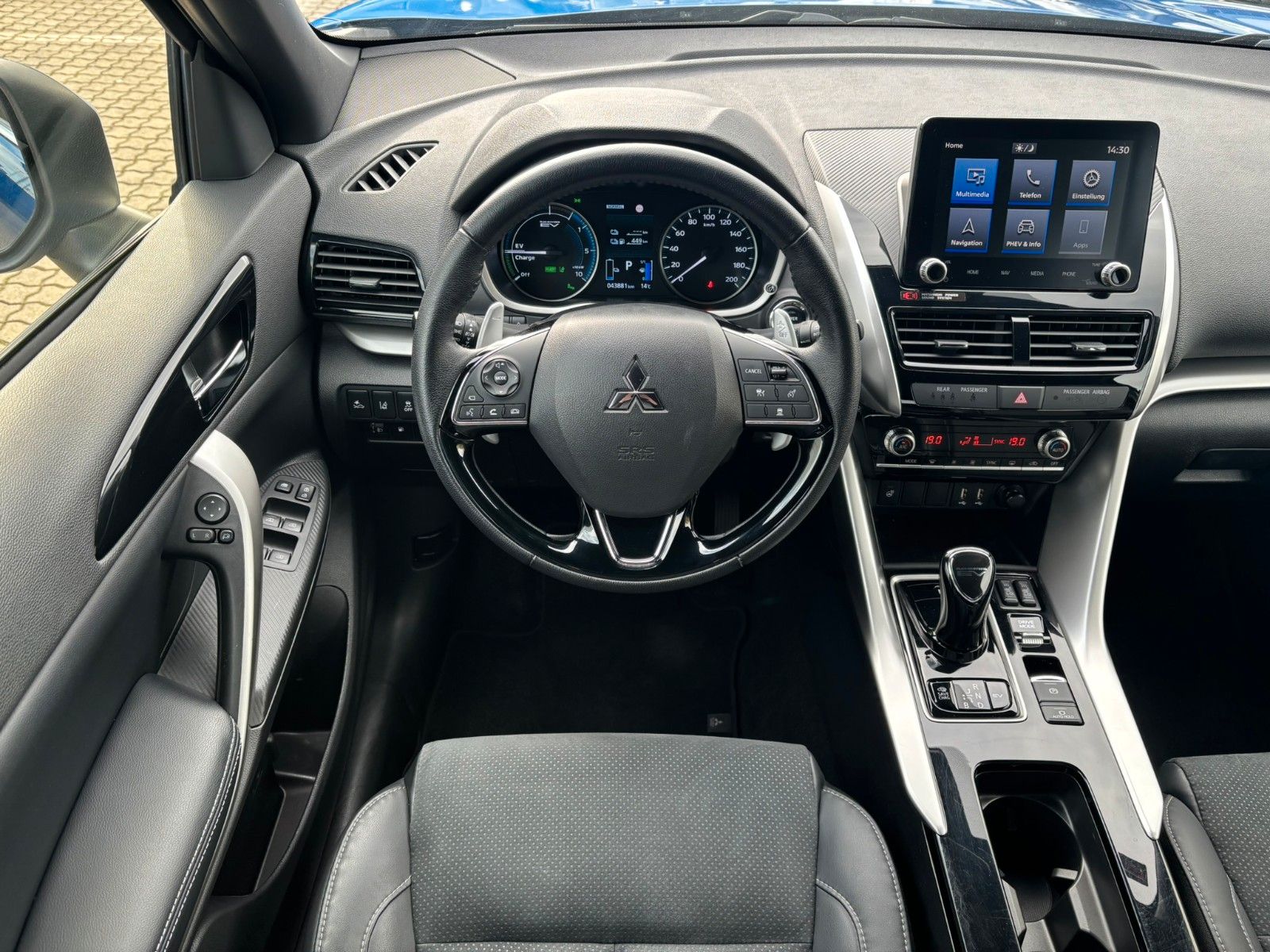 Fahrzeugabbildung Mitsubishi Eclipse Cross PHEV PLUS