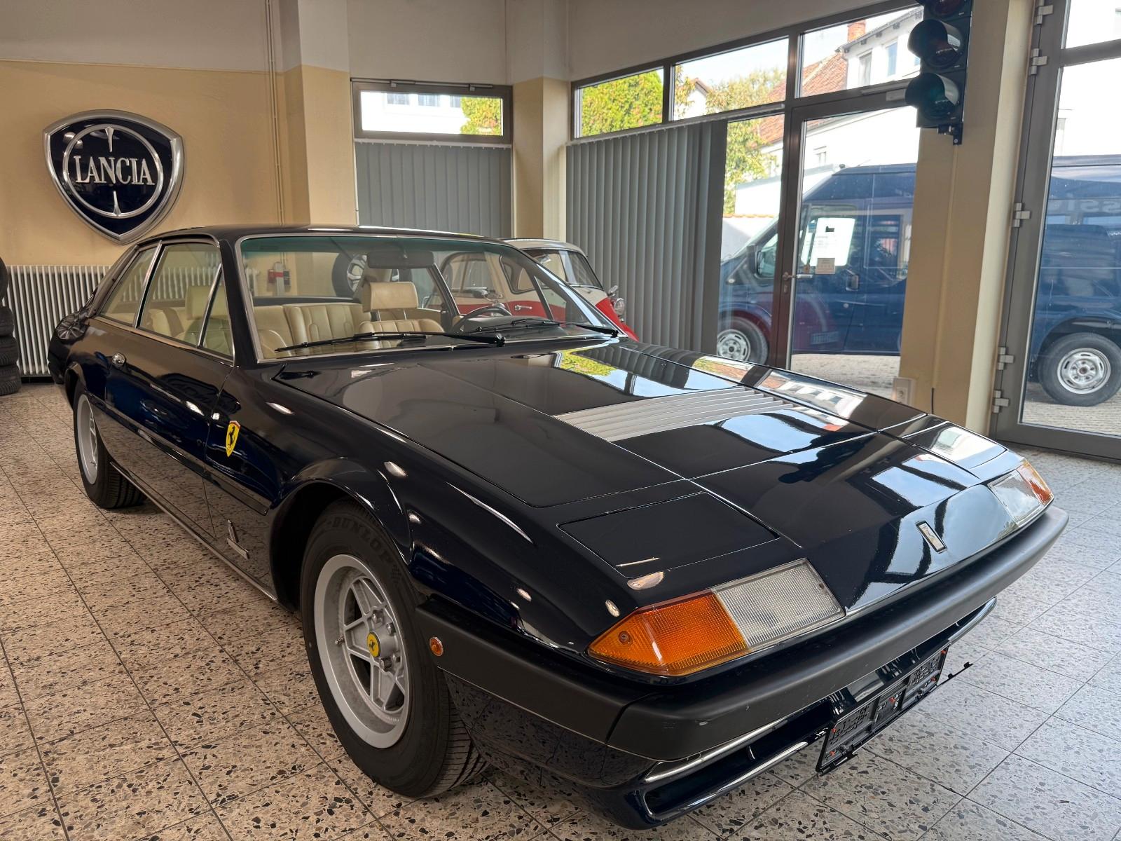 Ferrari 400